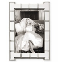 Kate Spade and Lenox join together to bring ease, elegance and understated wit to the table. Pompano point silverplated picture frames are the perfect compliment to Pompano Point candles and candle snuffer. Kate Spade and Lenox join together to bring ease, elegance and understated wit to the table. Pompano point silverplated picture frames are the perfect compliment to Pompano Point candles and candle snuffer.