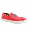 Ready for the boardwalk, the beach or the ballgame. The Otto sneakers by Tretorn are an easy, summer style you'll love.