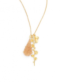 THE LOOKDruzy pendantBubble stick detailTiny leaf accent Textured prong setting18k yellow goldplated brassHook claspTHE MEASUREMENTPendant length, about 1.75Length, about 20ORIGINMade in USA THE LOOKDruzy pendantBubble stick detailTiny leaf accent Textured prong setting18k yellow goldplated brassHook claspTHE MEASUREMENTPendant length, about 1.75Length, about 20ORIGINMade in USA