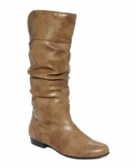Perfect with a knee grazing dress or your favorite pair of skinny jeans. The Cliffs Foliage Boot from White Mountain features an easy-going silhouette with a trend-right slit at back. Perfect with a knee grazing dress or your favorite pair of skinny jeans. The Cliffs Foliage Boot from White Mountain features an easy-going silhouette with a trend-right slit at back.