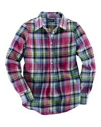Ultra-soft brushed twill in a traditional plaid is adorned with a chest pocket, rolled up sleeves and a buttoned half-placket. Ultra-soft brushed twill in a traditional plaid is adorned with a chest pocket, rolled up sleeves and a buttoned half-placket.