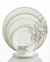There's no classier canvas for your favorite recipes than the kate spade Belle Boulevard dinnerware collection. Featuring a distinctive platinum band and whimsical bow design on the finest white china, its easy sophistication makes every meal a work of art.