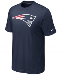 Go big! Display your love for the New England Patriots loud and proud in this oversized-logo t-shirt from Nike. Go big! Display your love for the New England Patriots loud and proud in this oversized-logo t-shirt from Nike.