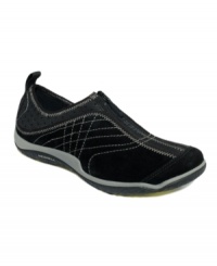 An easy and comfortable pair. Merrell's Lorelei Zip sneakers feature zipper hardware and stitching detail along the vamp. An easy and comfortable pair. Merrell's Lorelei Zip sneakers feature zipper hardware and stitching detail along the vamp.