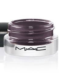 A highly pigmented eye color that goes on creamy but dries to an intense, vibrant finish. The next generation of a popular M·A·C formula, Paint Pots maintains all the intense traits of its inspiration. Long-wearing, colorfast. Creates seamless coverage without weight or caking. Blends smoothly over the lids. Cream-based, can be mixed with M·A·C shadows and liners. Available in matte and pearl formulas. A highly pigmented eye color that goes on creamy but dries to an intense, vibrant finish. The next generation of a popular M·A·C formula, Paint Pots maintains all the intense traits of its inspiration. Long-wearing, colorfast. Creates seamless coverage without weight or caking. Blends smoothly over the lids. Cream-based, can be mixed with M·A·C shadows and liners. Available in matte and pearl formulas.