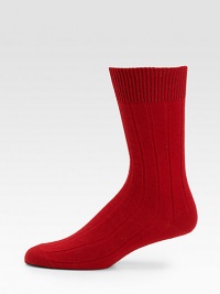 A wardrobe essential rendered in a substantial blend of wool and cashmere with a hint of stretch.33% wool/27% viscose/20% cashmere/20% polyamideMachine washImported A wardrobe essential rendered in a substantial blend of wool and cashmere with a hint of stretch.33% wool/27% viscose/20% cashmere/20% polyamideMachine washImported
