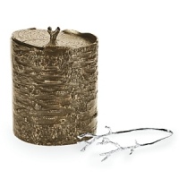 The Bark Ice bucket has an oxidised copper finish and stainless steel ice bucket insert (tongs sold seperately) 7.5 High, 6.75 Dia. The Bark Ice bucket has an oxidised copper finish and stainless steel ice bucket insert (tongs sold seperately) 7.5 High, 6.75 Dia.