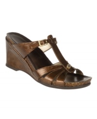 With exposed cork trim and a sparkling rhinestone at the toe, the X-plore wedge sandals by Life Stride make sure that you'll look fabulous while staying comfortable. With exposed cork trim and a sparkling rhinestone at the toe, the X-plore wedge sandals by Life Stride make sure that you'll look fabulous while staying comfortable.