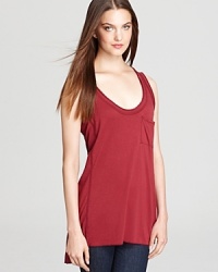 A lightweight rag & bone/JEAN tank refreshes your basics collection, flaunting a flowing silhouette with a chest patch pocket to keep small essentials close by. Team with denim for a crisp combo. A lightweight rag & bone/JEAN tank refreshes your basics collection, flaunting a flowing silhouette with a chest patch pocket to keep small essentials close by. Team with denim for a crisp combo.