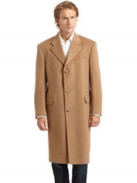THE LOOKNotched lapelWelt pocket at chestButton closureDual flap pocketsLong sleeves with button cuffsVented back hemInner welt pocketsTHE FITAbout 45 from shoulder to hemTHE MATERIALCashmereFully linedCARE & ORIGINDry cleanMade in USA THE LOOKNotched lapelWelt pocket at chestButton closureDual flap pocketsLong sleeves with button cuffsVented back hemInner welt pocketsTHE FITAbout 45 from shoulder to hemTHE MATERIALCashmereFully linedCARE & ORIGINDry cleanMade in USA