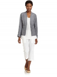 THE LOOKStand collarLong vented cuff sleevesFront button closurePrincess seamsBanded gathered waistSide pocketsTHE FITAbout 24 from shoulder to hemTHE MATERIALCottonCARE & ORIGINMachine washImportedModel shown is 5'9½ (176cm) wearing US size Small. THE LOOKStand collarLong vented cuff sleevesFront button closurePrincess seamsBanded gathered waistSide pocketsTHE FITAbout 24 from shoulder to hemTHE MATERIALCottonCARE & ORIGINMachine washImportedModel shown is 5'9½ (176cm) wearing US size Small.