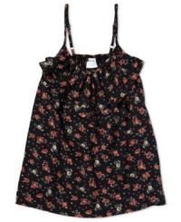Oh so pretty. Top off her favorite skinnies with this feminine floral top from Roxy. Oh so pretty. Top off her favorite skinnies with this feminine floral top from Roxy.