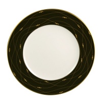 Royal Doulton Precious Gold Accent 9-inch Black Accent Salad Plate Royal Doulton Precious Gold Accent 9-inch Black Accent Salad Plate