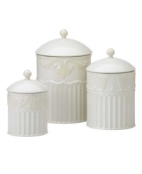 A beautiful complement to the Butler's Pantry collection from Lenox, or any kitchen, this handy set of three canisters keeps all your essentials in stock with grand style. A beautiful complement to the Butler's Pantry collection from Lenox, or any kitchen, this handy set of three canisters keeps all your essentials in stock with grand style.