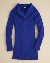 Allover waffleknit brings a casual cool to this classic cowlneck sweater from Splendid Girls. Allover waffleknit brings a casual cool to this classic cowlneck sweater from Splendid Girls.