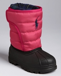 An easy-off Velcro® closure makes this comfy fleece-lined snow boot a simple, stylish option for wintertime style. An easy-off Velcro® closure makes this comfy fleece-lined snow boot a simple, stylish option for wintertime style.
