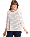 Zip up a hot look with ING's three-quarter-sleeve plus size top-- it's so right for the season!