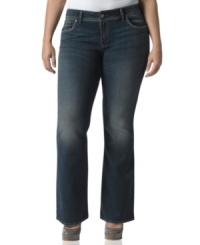 Pair the season's hottest tops with Silver Jeans' bootcut plus size jeans! Pair the season's hottest tops with Silver Jeans' bootcut plus size jeans!