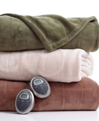 Curl up and keep warm with these Microvelvet Heated blankets from Slumber Rest, featuring luxuriously soft microvelvet texture and twenty heat settings so you can find the temperature that suits you. Choose from three neutral colors. Curl up and keep warm with these Microvelvet Heated blankets from Slumber Rest, featuring luxuriously soft microvelvet texture and twenty heat settings so you can find the temperature that suits you. Choose from three neutral colors.