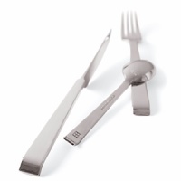 Kate Spade and Lenox join together to bring ease, elegance and understated wit to the table. The Noel flatware can be matched with any of the kate spade dinnerware patterns, offering a more contemporary tabletop option. Kate Spade and Lenox join together to bring ease, elegance and understated wit to the table. The Noel flatware can be matched with any of the kate spade dinnerware patterns, offering a more contemporary tabletop option.