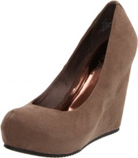 Mia Women's Ivette Wedge Pump,Taupe,6.5 M US Mia Women's Ivette Wedge Pump,Taupe,6.5 M US