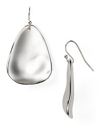 Robert Lee Morris Soho's designs are always wholly modern, and these silver plated drop earrings extend the collection's coolly architectural aesthetic. Robert Lee Morris Soho's designs are always wholly modern, and these silver plated drop earrings extend the collection's coolly architectural aesthetic.