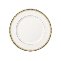 Oberon's delicate floral pattern recalls the first blossoms of spring, yet is understated enough to complement any table decor. Bone china. Oberon's delicate floral pattern recalls the first blossoms of spring, yet is understated enough to complement any table decor. Bone china.