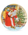 A sweet addition to the famously festive Christmas Tree collection of holiday dinnerware and dishes from Spode, this cookie plate is a merrymaking centerpiece for your holiday table. Santa delivers gifts to a familiar tree, decorated just as it is in the classic dinnerware pattern. Cookies for Santa adorns the irresistible scene.