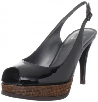 Stuart Weitzman Women's Slinky Pump Stuart Weitzman Women's Slinky Pump