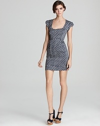 French Connection's retro print shift dress channels ingenue energy from your morning latte to evening apertif. French Connection's retro print shift dress channels ingenue energy from your morning latte to evening apertif.