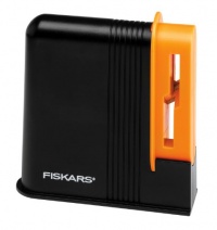 Fiskars 98617397 Scissors Sharpener Fiskars 98617397 Scissors Sharpener