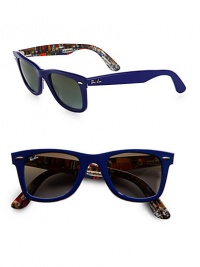 Classic acetate wayfarer shades feature a colorful guitar pattern. Available in blue or multicolor with a guitar print and crystal green lens.Logo temples100% UV protectionMade in Italy Classic acetate wayfarer shades feature a colorful guitar pattern. Available in blue or multicolor with a guitar print and crystal green lens.Logo temples100% UV protectionMade in Italy