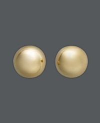 Effortlessly chic. Simple ball stud earrings (5 mm) are the perfect final touch for practically any look. Set in 24k gold over sterling silver by Giani Bernini.