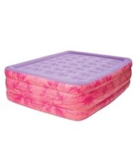 The the perfect solution for those times when you need a convenient extra bed for guests, a comfortable bed for camping or any handy bed for traveling is this queen inflatable bed from Pure Fun by Jamz. The the perfect solution for those times when you need a convenient extra bed for guests, a comfortable bed for camping or any handy bed for traveling is this queen inflatable bed from Pure Fun by Jamz.