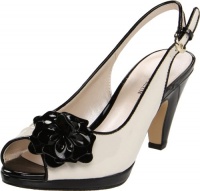 AK Anne Klein Women's Erie Platform Pump AK Anne Klein Women's Erie Platform Pump