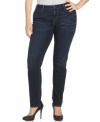 Get the sleek look of Levi's plus size skinny jeans, finished by a dark wash-- pair them with the season's latest tops!