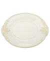 Lenox has been an American tradition for more than a century, combining superior craftsmanship with understated sophistication. The oversized Butler's Pantry dinnerware and dishes collection adds a vintage touch to your formal gatherings, in durable embossed white china with a dressy high sheen.