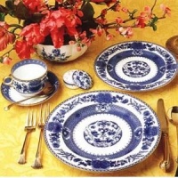 Mottahedeh Imperial Blue Round Salad Bowl - 9 inch Serveware Mottahedeh Imperial Blue Round Salad Bowl - 9 inch Serveware