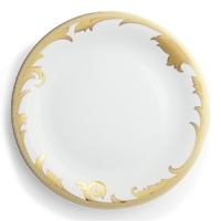 Carefully embellished with ornate Baroque details in four different tones of lavish gold, the Arabesque Gold dinnerware collection captures the essence of contemporary luxury in iconic Versace style. Carefully embellished with ornate Baroque details in four different tones of lavish gold, the Arabesque Gold dinnerware collection captures the essence of contemporary luxury in iconic Versace style.