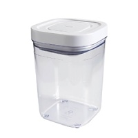 The perfect pet food container for your fuzzy friend, with rounded corners for easy pouring and a simple pop-up lid, keeps your kitchen organized and running smoothly. The perfect pet food container for your fuzzy friend, with rounded corners for easy pouring and a simple pop-up lid, keeps your kitchen organized and running smoothly.