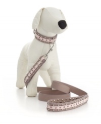 Give your pooch a studly new look with Kane & Couture's Remy dog collar from the Bubba Dog collection. Crafted from stylish nubuck leather and topped with edgy silver toned studs for a biting new look. Pair with the Remy leash to complete the set.