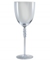 As sturdy as it is striking, the Modern Grace claret wine glass by Villeroy & Boch is amazingly dishwasher safe. A cluster of crystal puts a quirky-fun twist on otherwise clean lines.