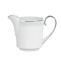 A subtle yet classic collection for formal dining in white fine bone china with platinum-toned accents. A subtle yet classic collection for formal dining in white fine bone china with platinum-toned accents.
