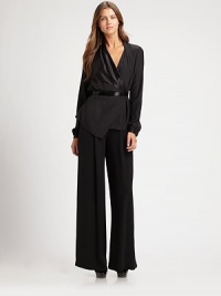 A wardrobe essential to pair with just about everything, in a silky weave with front pleats and an elegant drape.Narrow waistbandSide zip closureFront pleatsBack dartsFull legInseam, about 35Rayon/viscose/elastaneDry cleanImportedSIZE & FITModel shown is 5'11 (180cm) wearing US size 4. A wardrobe essential to pair with just about everything, in a silky weave with front pleats and an elegant drape.Narrow waistbandSide zip closureFront pleatsBack dartsFull legInseam, about 35Rayon/viscose/elastaneDry cleanImportedSIZE & FITModel shown is 5'11 (180cm) wearing US size 4.