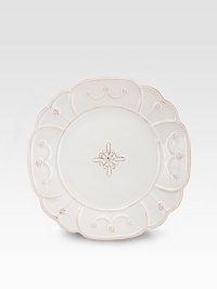 Bring the outdoors inside with a beautifully detailed, hand-finished stoneware plate detailed with lattice to celebrate the splendor and romance of the world's most beautiful gardens. From the Jardins du Monde Collection9½ diam.Ceramic stonewareDishwasher safeImported Bring the outdoors inside with a beautifully detailed, hand-finished stoneware plate detailed with lattice to celebrate the splendor and romance of the world's most beautiful gardens. From the Jardins du Monde Collection9½ diam.Ceramic stonewareDishwasher safeImported