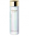A lightweight lotion that effectively removes makeup from eyes and lips while ensuring exceptional gentleness. Dissolves waterproof and long-wearing formulations effortlessly. Indulges delicate eye area with beneficial moisturizing care. 4.2 fl. oz.The Importance of Face to Face ConsultationLearn More about Cle de Peau BeauteLocate Your Nearest Cle de Peau Beaute Counter