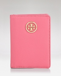 Get carded with this polished leather case from Tory Burch, which features a clear ID window, three card slots, and an understated logo detail. Get carded with this polished leather case from Tory Burch, which features a clear ID window, three card slots, and an understated logo detail.