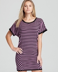 Get set for bed in statement stripes with this laid-back sleepshirt from DKNY. Get set for bed in statement stripes with this laid-back sleepshirt from DKNY.