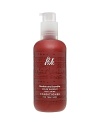 A lightweight yet thorough moisturizer that detangles, improves elasticity, and maintains the tone you're after. For redheads: use every other washing with Color Support Shampoo (a must).  Usage: After shampooing with Color Support Shampoo, apply from roots to ends, comb through, leave on a minute and rinse thoroughly. Product Recipe: For best results, pair with True Red Shampoo.