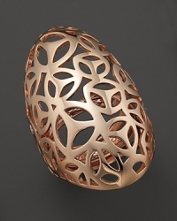 An intricate, woven pattern takes form in gleaming 18K rose gold on this modern Di MODOLO full finger ring.